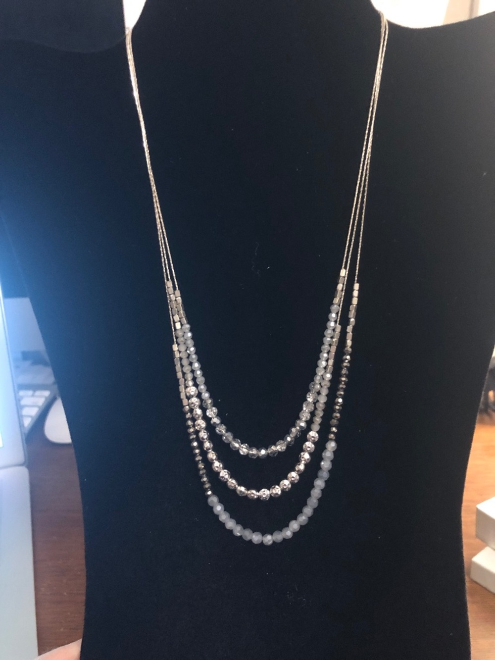 Crossroads silver, grey beaded necklace